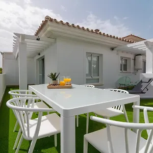 https://iloftmalaga-tico-carihuela.hotelsinnerja.org