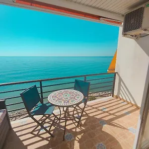 https://santa-clara-blue-horizon-front-line-apartment.hotelsinnerja.org